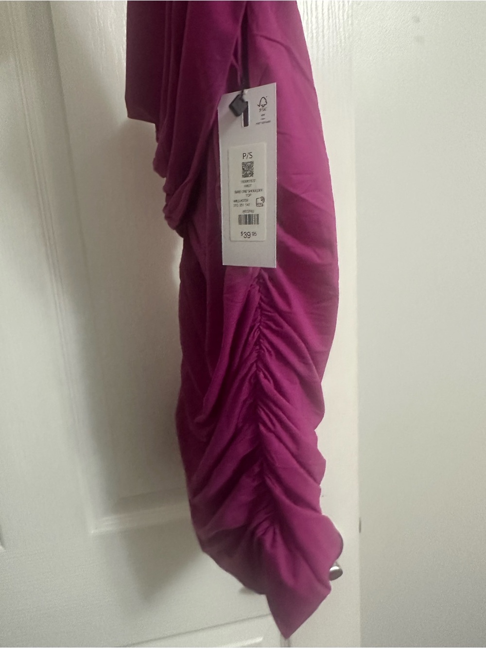 Dynamite One-Shoulder Magenta Ruched Top - Picture 4 of 5